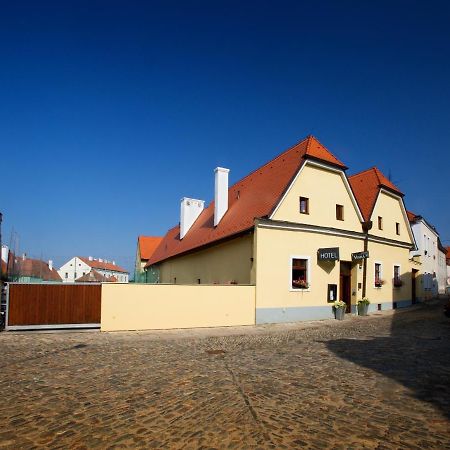 Hotel Lahofer Znojmo Exteriör bild